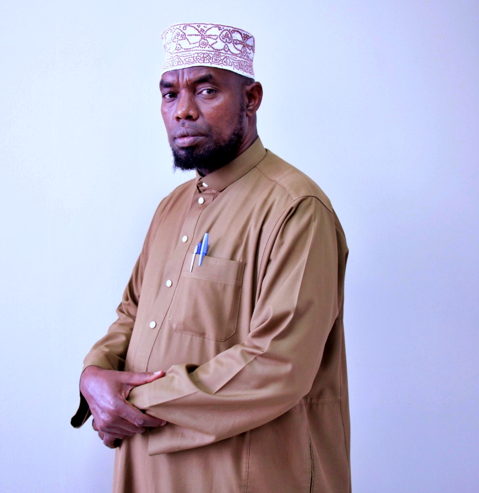 Dr Hussein Halake